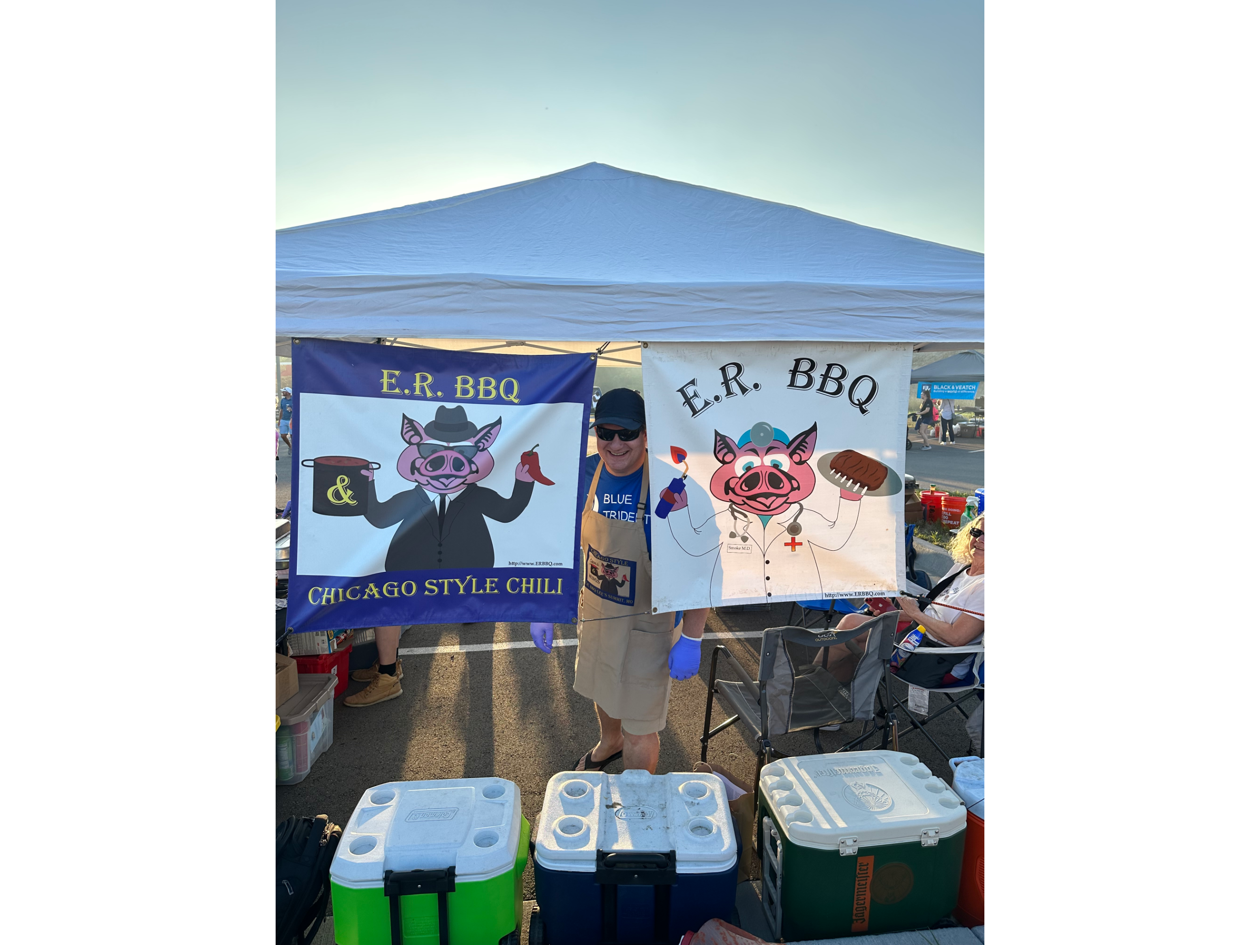 Kevin in the ERBBQ tent at Wings 4 Water.